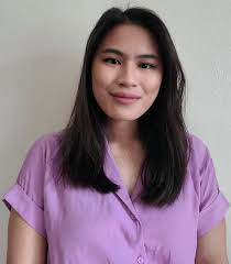 Caitlin Briggs's Instagram, Twitter & Facebook