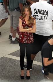 Sofia Vergara showing huge cleavage on the set of Modern Family at LAX  Airport Porn Pictures, XXX Photos, Sex Images 3234178 - PICTOA