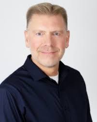 Jeff Gratton's Instagram, Twitter & Facebook