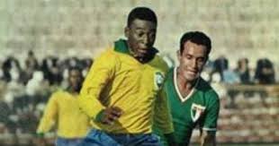 وكانت البداية وسط إجراءات أمنية مشددة في أحد المولات الشهيرة بمدينة السادس من أكتوبر. Ø¨ÙŠÙ„ÙŠÙ‡ Ø£Ø³Ø·ÙˆØ±Ø© Ø§Ù„Ù…Ù„Ø§Ø¹Ø¨ ÙˆØµØ§Ù†Ø¹ Ø§Ù„Ù…Ø¬Ø¯ ÙÙ‰ Ø§Ù„Ø¨Ø±Ø§Ø²ÙŠÙ„ Ø§Ù„ÙŠÙˆÙ… Ø§Ù„Ø³Ø§Ø¨Ø¹