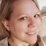 Kimberly Kamps's Instagram, Twitter & Facebook