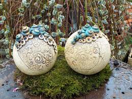 Https De Dawanda Com Product 113508699 Gartenkugelschnecken Gartenkeramik Unikat Gartenkeramik Blumen Kunst Keramik