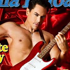 Tom Sandoval Roasted After Recreating Nude Christina Aguilera Rolling Stone  Cover