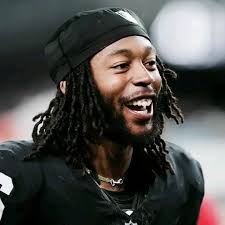 Jakobi Meyers to the moon! 🚀