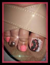 Original diseño de uñas decoradas para pies. Elegantes Unas Decoradas Pies Mandalas Elegantes Unas Acrilicas