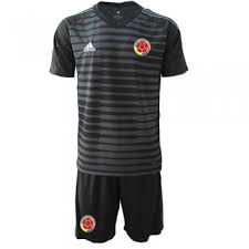 En este gráfico hay un repaso por la historia del combinado nacional que va desde 1937 hasta 2019. Camisetas Clubes Camiseta De Futbol Colombia Negro Portero 19 20