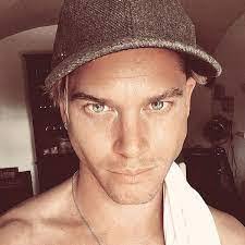 Sydney Wolf's Instagram, Twitter & Facebook