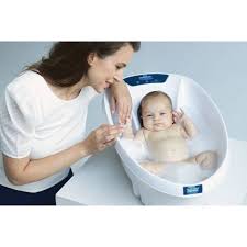 Help your little one stay clean and cuddly with the baby patent aquascale bathtub. Baby Patent Aqua Scale 3 In 1 Digital Scale Water Thermometer And Infant Tub In 2021 Baby Tub Baby Scales Track Baby Growth