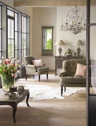 Wohnzimmer Ideen Von Opulent Bis Gemutlich Klassisch Franzosischer Landhausstil Wie In Sudfrankr Living Room Designs Country Style Decor Country Style Homes