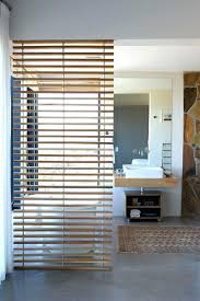 23 Best Modern Room Dividers You Ll Love Diy Design Decor Modern Room Divider Glass Room Divider Simple Room