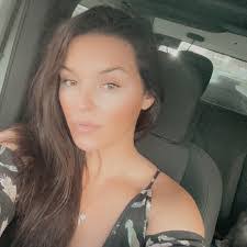 Chastity Kelley's Instagram, Twitter & Facebook