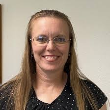 Karla Burke's Instagram, Twitter & Facebook