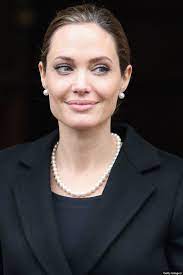 Angelina jolie was born on june 4th 1975 in california. Is Angelina Jolie Going Grey Seriously Considers Dying Hair Grey Huffpost Uk