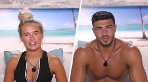 Fury rose to fame as a participant on the dating reality show love island. Love Island S Tommy Fury Warned Molly Mae Hague Is 100 Faking It Closer