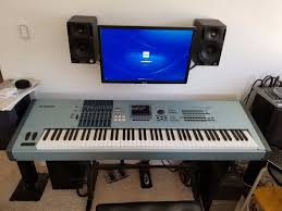 Yamaha Motif Xs8 Keyboard Synthesizer Synthesizer Keyboard Keyboarding