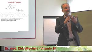 Mithilfe des enzyms thiaminpyrophosphokinase wird es zunächst zu thiaminpyrophosphat (tpp, auch thiamindiphosphat, tdp) umgewandelt. Vitamin B1 Dr Med Dirk Wiechert Youtube