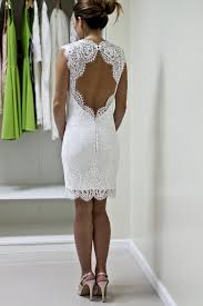 Natürlich gibt es unterschiedliche längen und verschiedene. Kurze Spitze Brautkleid Kurze Hochzeitskleid Schlusselloch Etsy