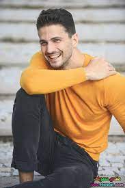 Emre Kizilirmak Unluler Yuzler Biyografi