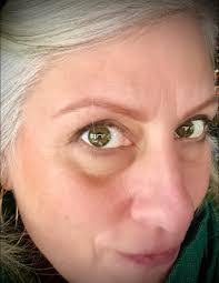 Audrey Groom's Instagram, Twitter & Facebook