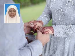 Ya allah, satukanlah hati kedua mempelai yang berkahwin ini seperti engkau satukan hati adam ikan todak si ikan pari ikan linang di dalam peti adapun adat bersuami isteri senang dan susah. Islam Tidak Galakkan Kahwin Lewat