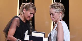 And the palme d'or winner is julia ducournau for titane #cannes2021 #awards #palmedor #titane pic.twitter.com/jhyqi8tuwx. V 9v03ao04ecam