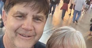 Roxanne Sammons's Instagram, Twitter & Facebook