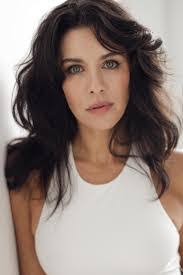 Sasha Cunningham's Instagram, Twitter & Facebook