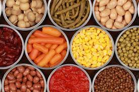 Oggi, le tecnologie per il riempimento di cibo in scatola ci permettono di preservare il cibo e di proteggerne la qualità nutrizionale per lunghi. Mangi Il Cibo In Scatola Scopri Quali Cibi Non Bisognerebbe Mai Acquistare