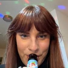 Mollie Weber's Instagram, Twitter & Facebook