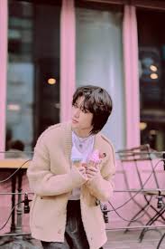 The album will be released on may 31, 2021. Update Txt Excites With Rock Inspired Mv Teaser For 0x1 Lovesong I Know I Love You Soompi