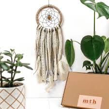 You are encouraged to add personal mementos to your dream catcher to give your personal meaning and energy. Storm Rider Diy Dream Catcher Kit Craft Supplies Tools Knitting Knotting Crochet Kromasol Com
