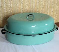 Vintage Jadite Green Enamelware Enamel Roaster Roasting Pan With Lid Handles Vintage Enamelware Enamelware Vintage Kitchen Accessories