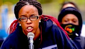 Black Lives Matter co-founder 🙄🙄🙄