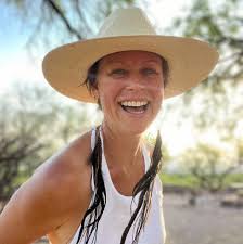 Has anyone had issues with Apple CarPlay navigation?