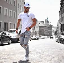 30 Summer Street Outfit Ideas For Men With Images Hundreds of different jean styles, including skinny jeans, straight leg jeans, bootcut and coloured denim. 30 summer street outfit ideas for men