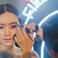 Dora Chan 👄 Makeup Addict (@doramua) • Instagram photos and videos