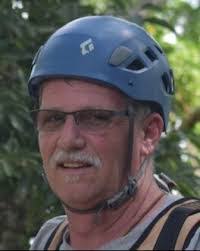 Chris Putt's Instagram, Twitter & Facebook