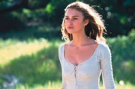 Salazars rache als elizabeth swann wieder mit von der partie sein. Keira Knightley Bild 3 Von 120 Uncut