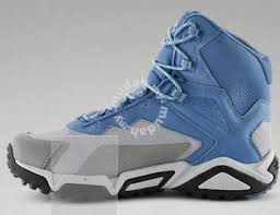 Free shipping available in malaysia. Waterproof Shoes Sneakers Running Under Armour