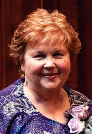 Jeri Bradley's Instagram, Twitter & Facebook