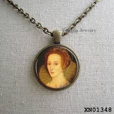Anne boleyn also remained in france but she seems to have avoided the kind of behaviour indulged in by her sister. Anne Boleyn Tudors Halskette Konigin Von England Portrat Anhanger Henry Viii Schmuck Jewelry Box Necklace Necklace Pearlnecklace Jewelry Aliexpress