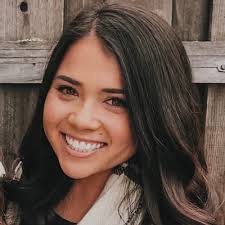 Big announcement for my industry friends, I'm super excited to let you know  that I will be joining the Honest Company as VP Customer Sales. Today is my  first day! I have