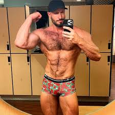 TravisConnorX - Male Escort, Gay massage - Toronto | Rent.Men