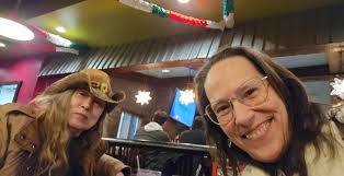 From L-R: Jake Simpson (violinist), Madeline Edwards, ???, JESSE WELLES  (front + center), Margo Price, & Nathaniel Rateliff