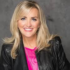 Renée Teller (@reneeteller) · Skaneateles, NY