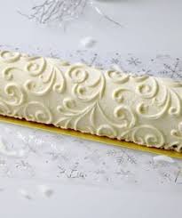 Buche A La Mousse De Coco Et Cremeux De Clementines Epices Moi Buche De Noel Noix De Coco Recettes De Gateau Dessert Noel