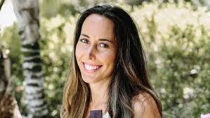 Carly Sloane's Instagram, Twitter & Facebook