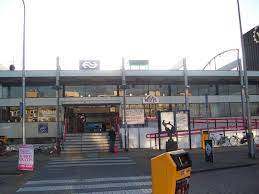 Zwijndrecht station from mapcarta, the open map. Station Zwijndrecht Mapio Net