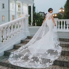 Pronovias S Real Bride Wearing Drail Dress Double Tap If You Love This Look Photo Margografia Sponsored Pronovias Ruffledblog Gaun
