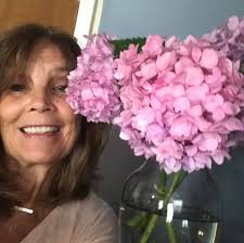 Does anyone else listen to Johnny Holiday and think, they way they felt  about him, we feel like that about Bubba too?